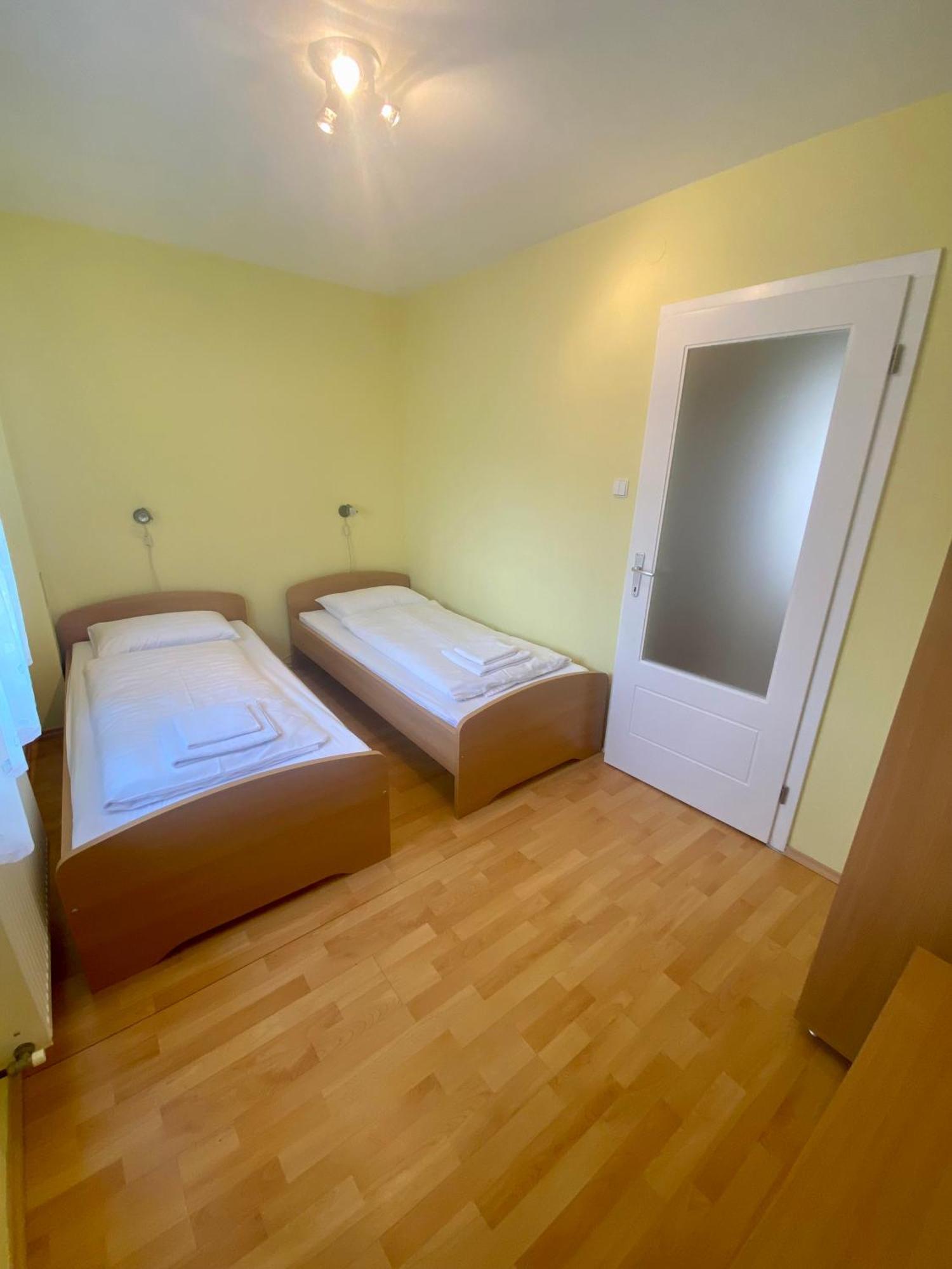 Hajnal Vendeghaz Apartment Hajdúszoboszló Exterior foto