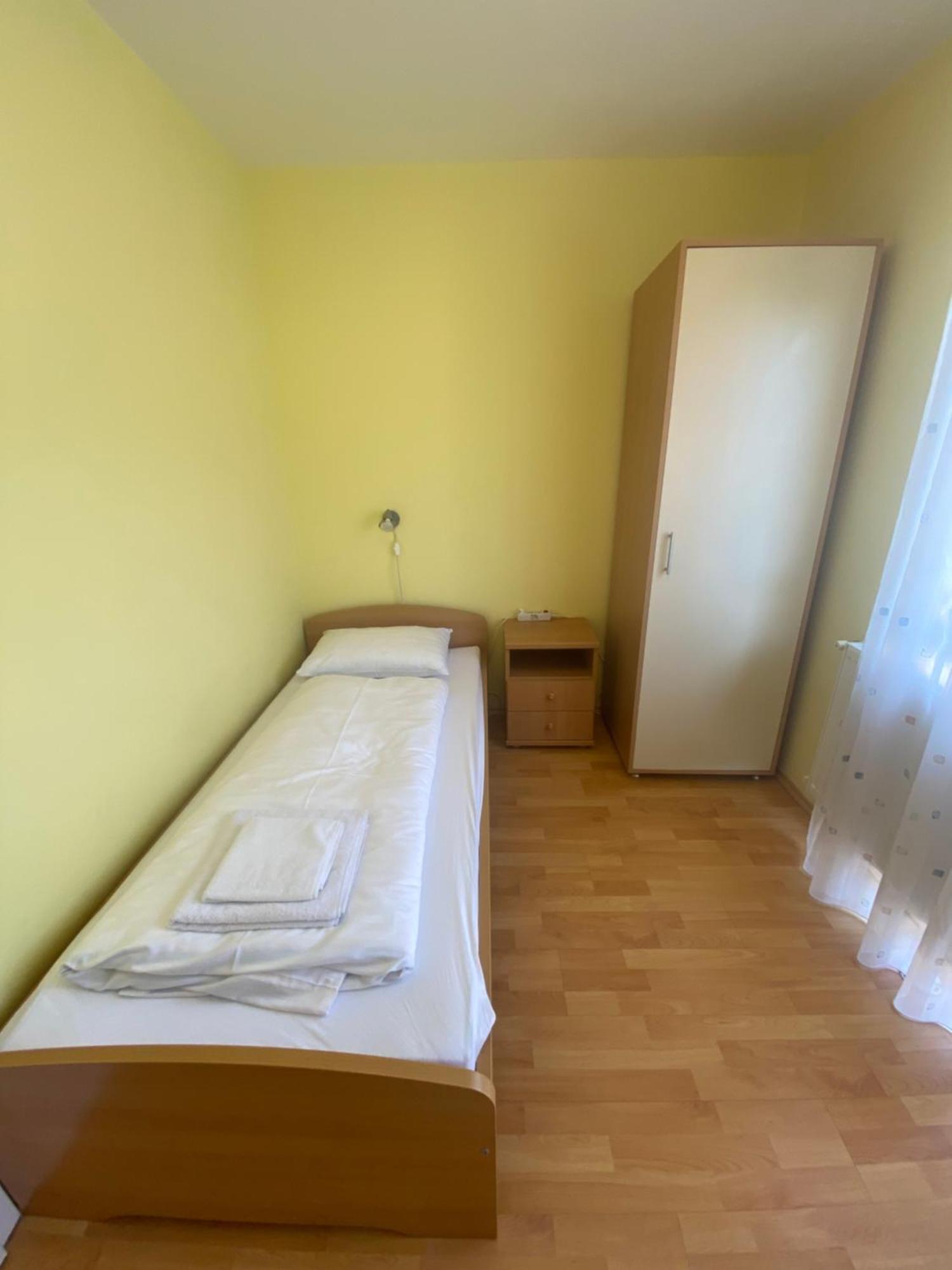 Hajnal Vendeghaz Apartment Hajdúszoboszló Exterior foto
